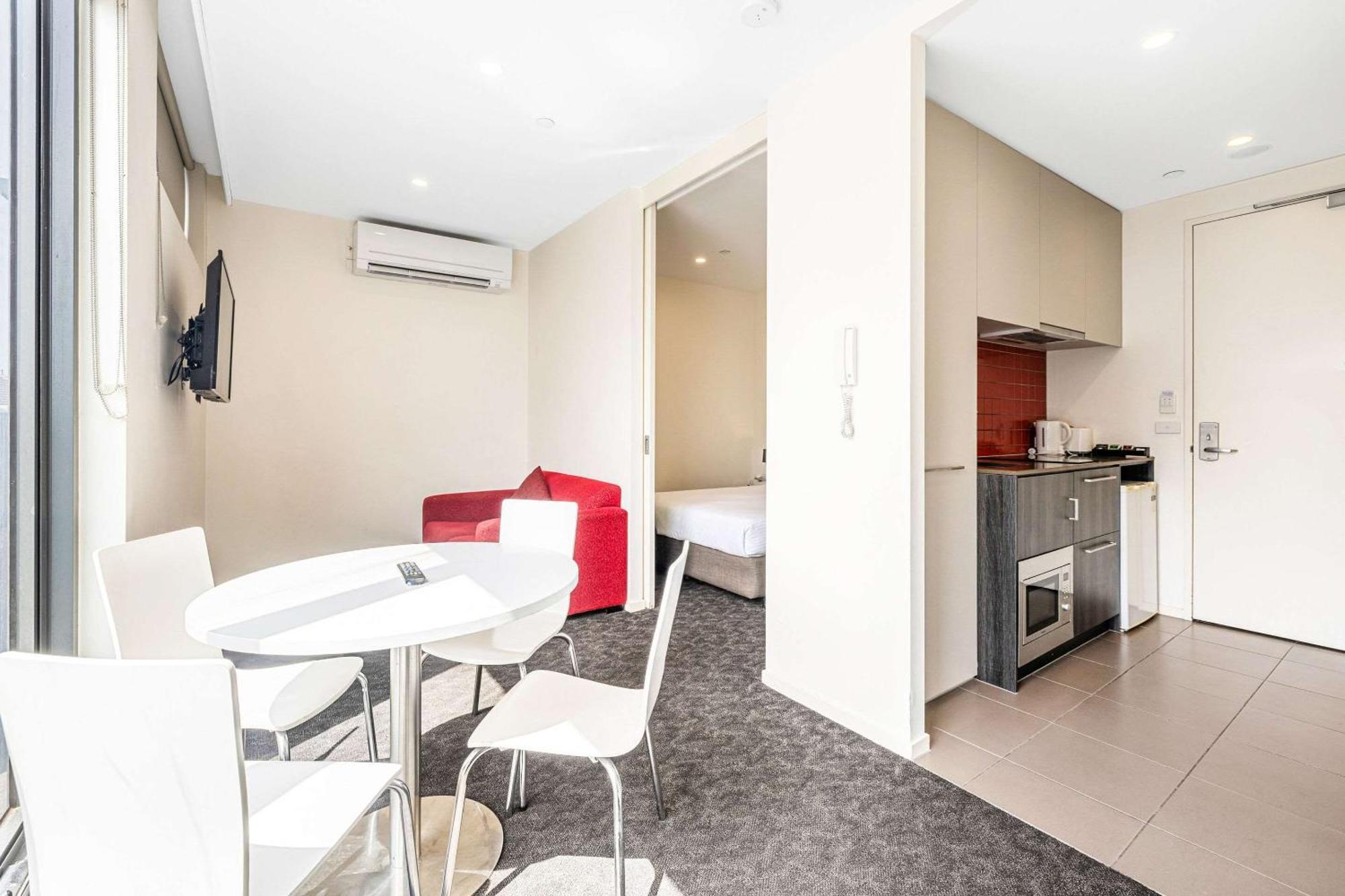 Comfort Apartments Бокс-Хилл Экстерьер фото